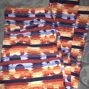 Lularoe Disney leggings tall and curvy